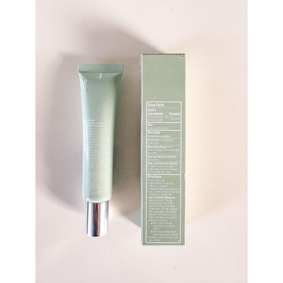 Clinique City Block Sheer Oil-Free Face Protector SPF25 1.4 oz/40 ml NEW - Picture 2 of 5